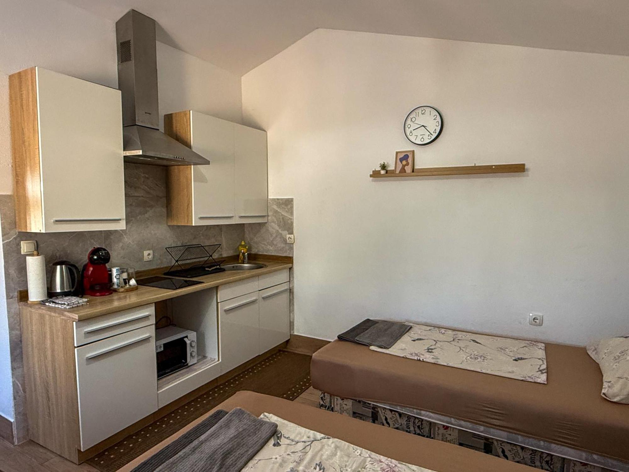 Apartman Meghan Πούλα Εξωτερικό φωτογραφία